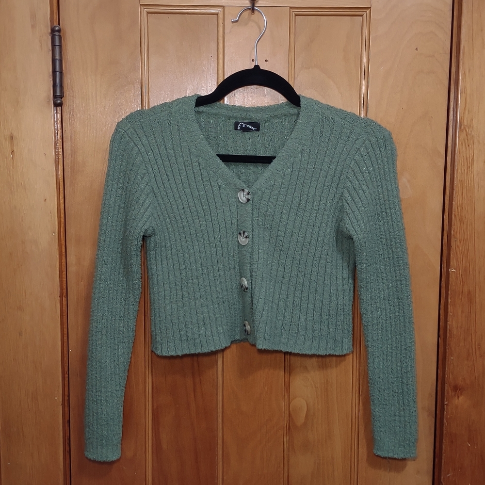 Art Class Sage Green Cropped Cardigan Size L